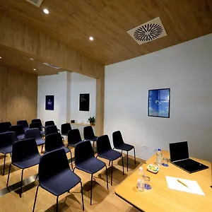 4* מלון Air Rome Airport By Hellosky